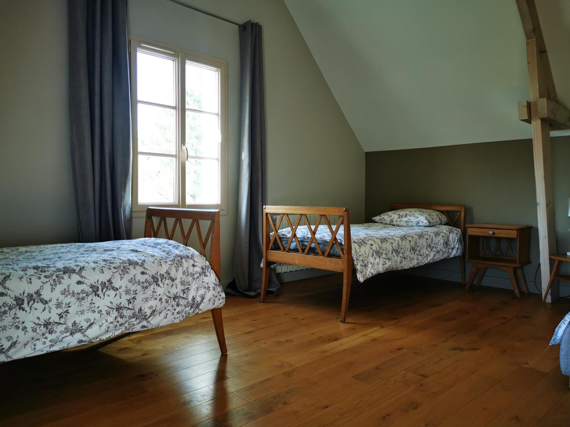 La Chouette - Les Bastides D'edouard - Bourgogne * Mailly-le-Château